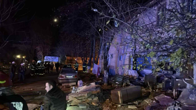 Detonare puternică într-un apartament din Buftea: 4 persoane rănite, pericol de colaps al clădirii