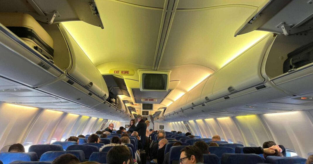 Măsuri de securitate intensificate la aeroportul din Strasbourg: eurodeputați din România reținuți în avion