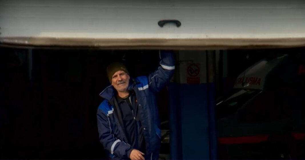 Primăria Capitalei deține un atelier auto nefolosit, provocând daune de milioane de lei, dar având 11 administratori.