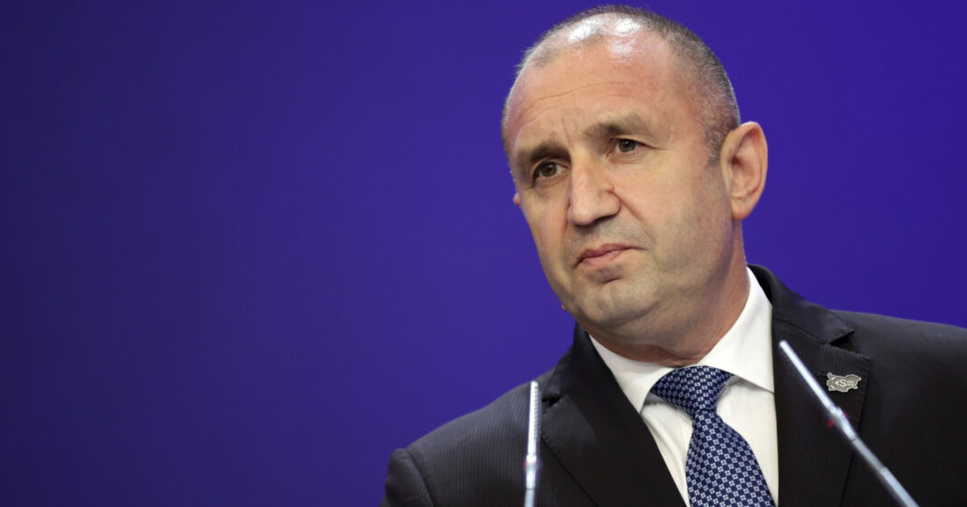 Rumen Radev renunță la funcția de președinte al Bulgariei.