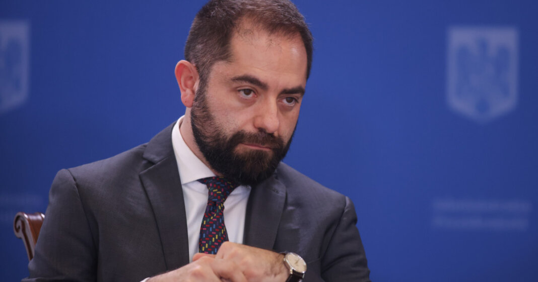 Radu Burnete: „Costul combustibilului ar putea să treacă de 10 lei”. Ipoteze examinăm de...