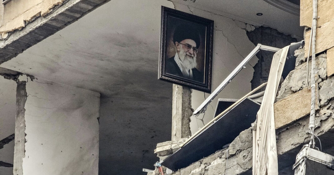 Război în Orientul Mijlociu, Ziua 16: Detonări puternice în Bahrain, interceptări de drone și rachete iraniene de către națiunile din Golf și Israel.