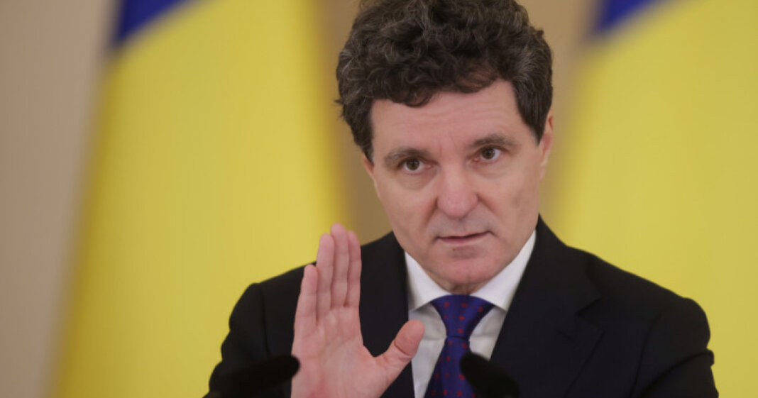 Nicușor Dan: „Nu voi consimți la un Guvern minoritar sprijinit de AUR, dacă PNL sau PSD îmi fac o astfel de propunere...”