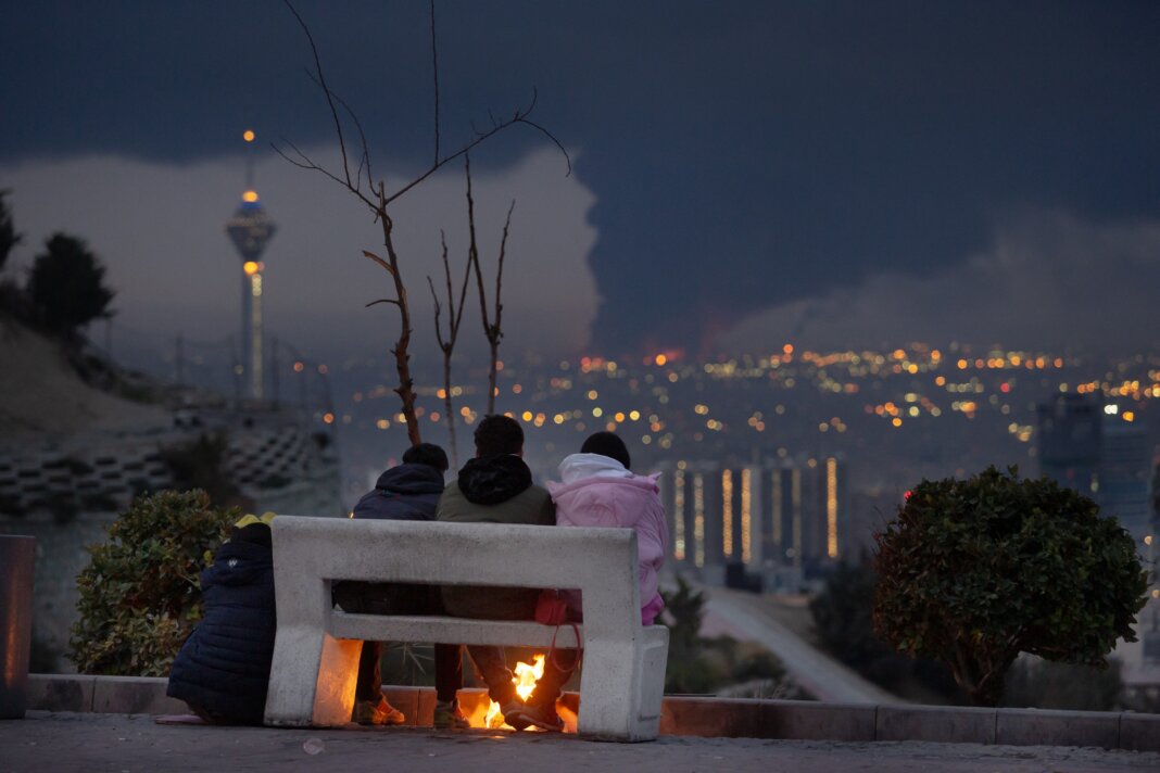 SUA, Iran și mediatorii fac ultimele demersuri pentru obținerea unui armistițiu de 45 de zile. Ce informează mass-media americană