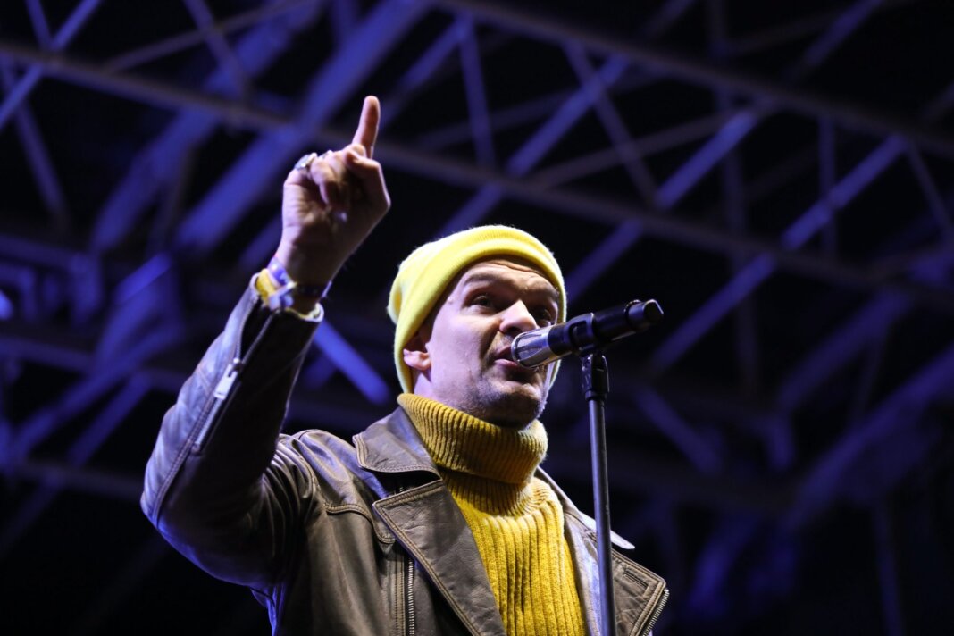 Tudor Chirilă, reacție severă la Nicușor Dan: „Te învinuiesc de trădare și de contagiozitatea cu pesedism. Poate că te simți bine cu sindromul Stockholm.”