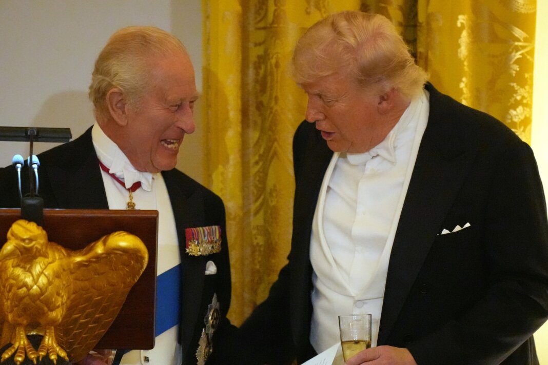 Umorul Regelui Charles la masa cu Trump: „Dacă nu eram noi, ați conversa în franceză” / „Am încercat să redecorăm Casa Albă în 1814”