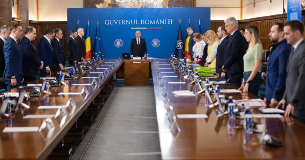 Cât timp va continua Ilie Bolojan să fie premier după moțiunea de cenzură? Executivul are responsabilități restrânse: ce urmează...