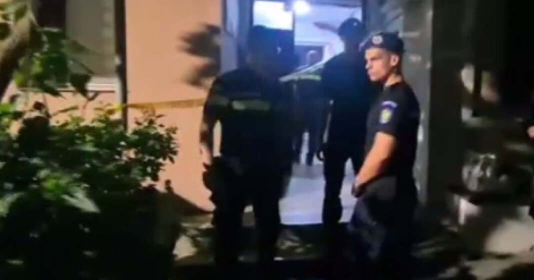 Triplă omor în Târgu Jiu: O bunică și cei doi nepoți ai săi găsiți morți în locuință...