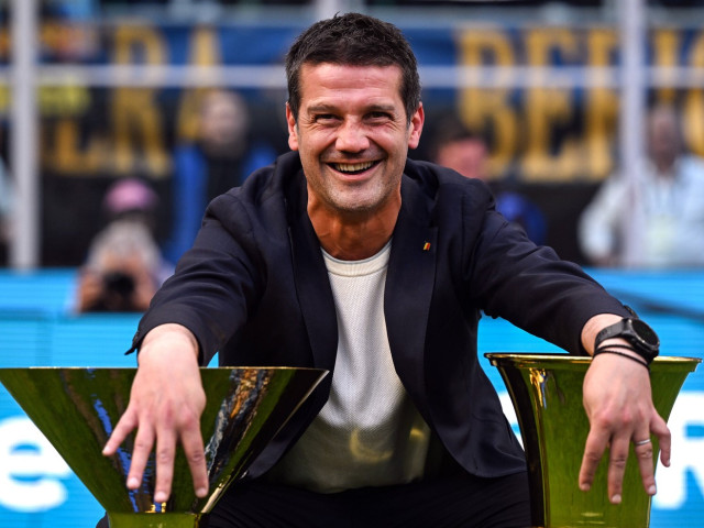 Cristi Chivu a semnat extinderea contractului cu Inter: 