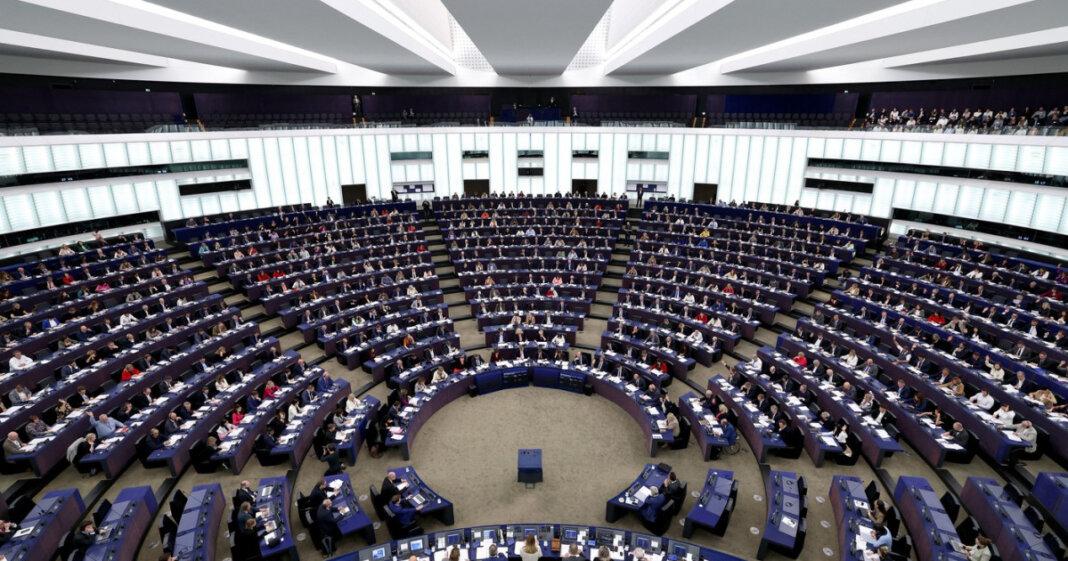 PE: Creșterile pentru România în următorul buget al UE sunt prea mici, iar scăderile în competitivitate și...