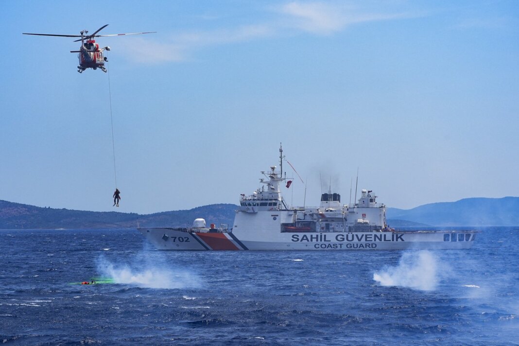 Vessel attacked and sunk in the Black Sea, announces the Coast Guard of Turkey; the perpetrators remain unidentified.