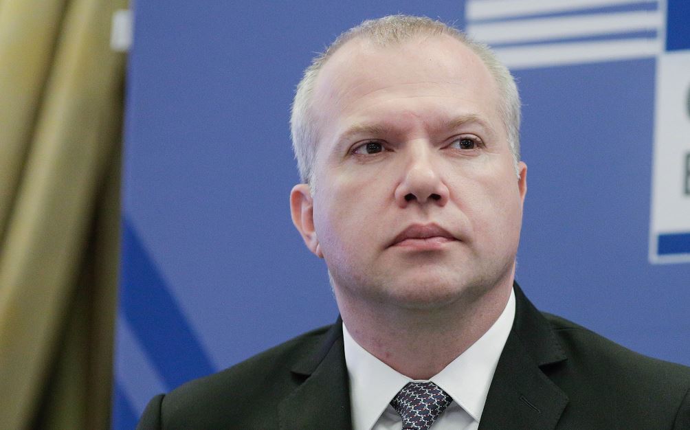 Un conducător PSD sugerează reînceperea „căsătoriei” cu PNL. „Dar să schimbăm mireasa. Din grijă pentru copii”