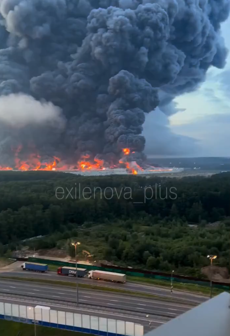 Atacul trupelor ucrainene asupra celui mai grandios depozit Wilberries din Rusia, situat în regiunea Moscova.